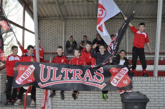 Candia '66 supporters